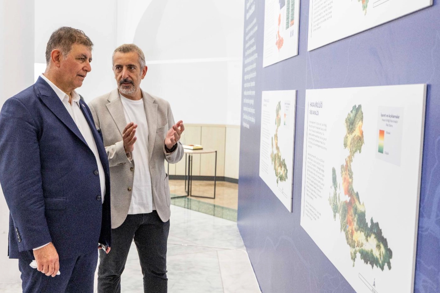 “İz’in Peşinde” İzmir’in geleceğini anlatıyor