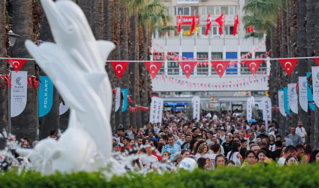 94. İzmir Enternasyonal Fuarı 777 bin ziyaretçiyi ağırladı  İzmir'de...