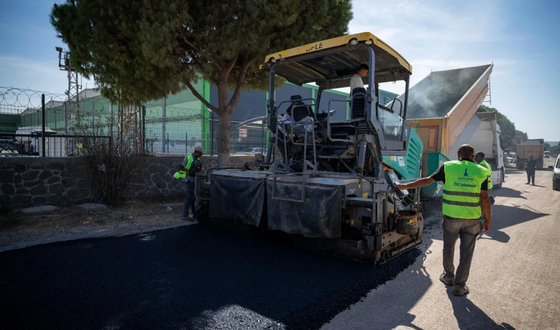 Aliağa’nın sanayi yoluna iki kilometrelik asfalt  İzmir...