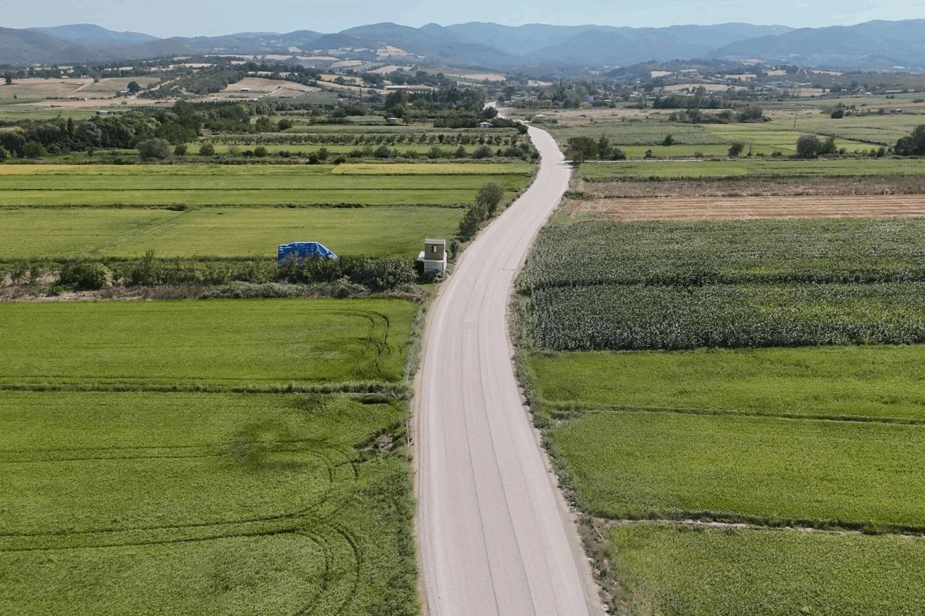 Balıkesir’in kırsal yolları modernleşiyor Balıkesir’in kırsal yolları modernleşiyor