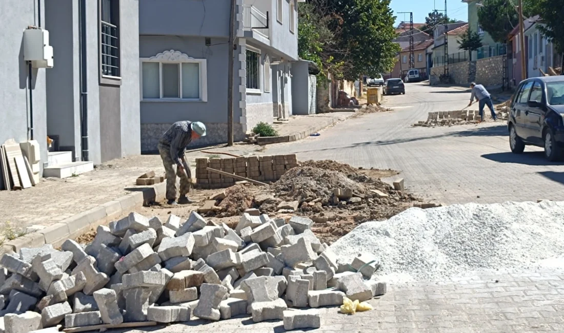 Bilecik Pazaryeri’nde kaldırım onarımları sürüyor  Bilecik...