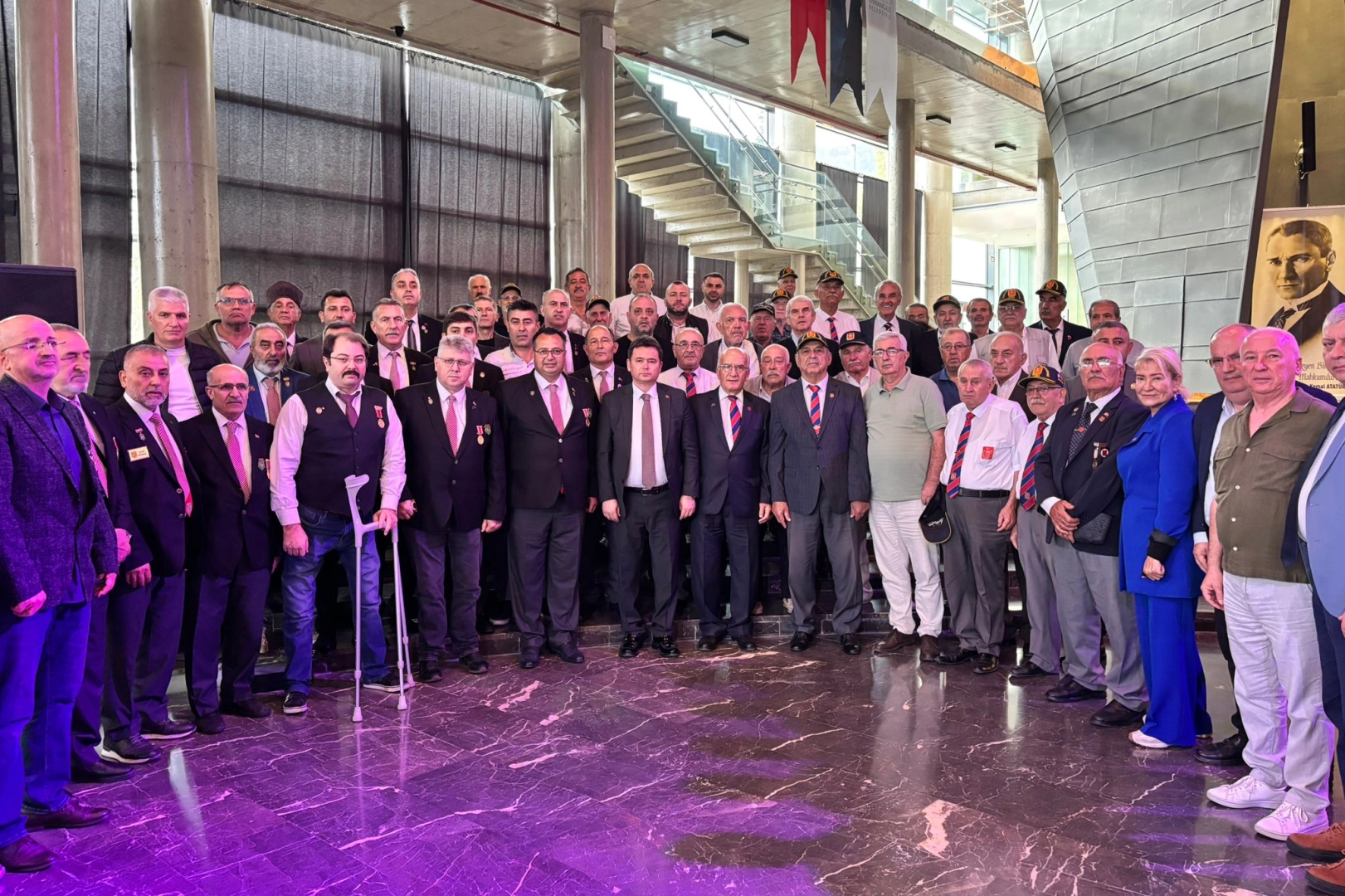 Bursa Osmangazi’de kahraman gaziler unutulmadı Bursa Osmangazi’de kahraman gaziler unutulmadı