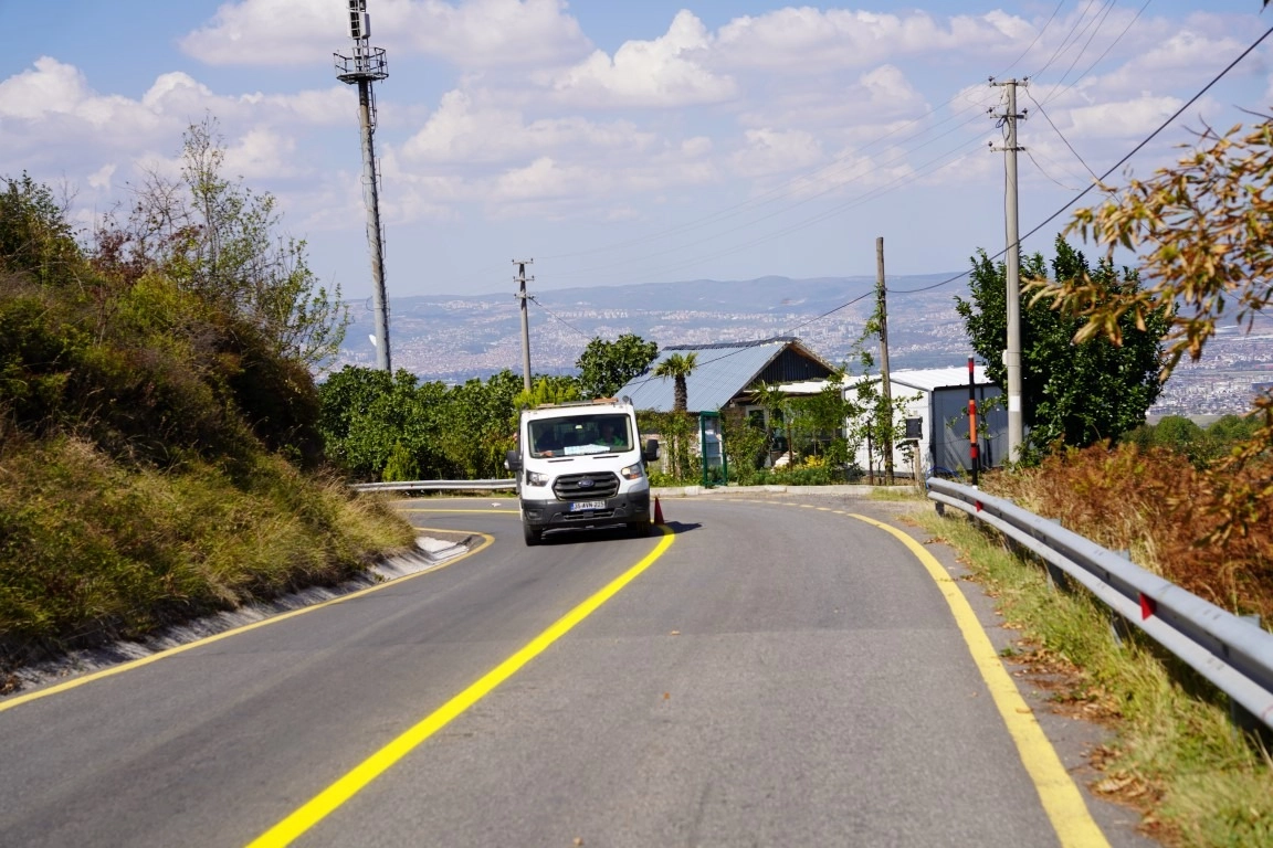 Büyükşehir’den kırsal ulaşıma güçlü dokunuş Büyükşehir’den kırsal ulaşıma güçlü dokunuş