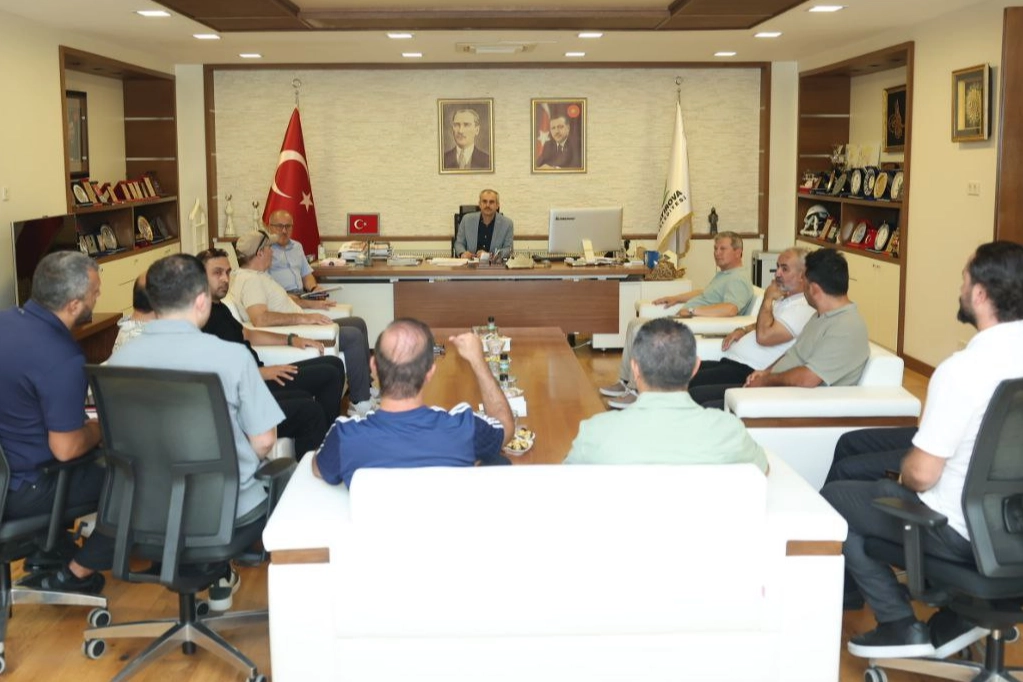 Çayırova’da spor kulübü yöneticilerinden Başkan Çiftçi’ye ziyaret