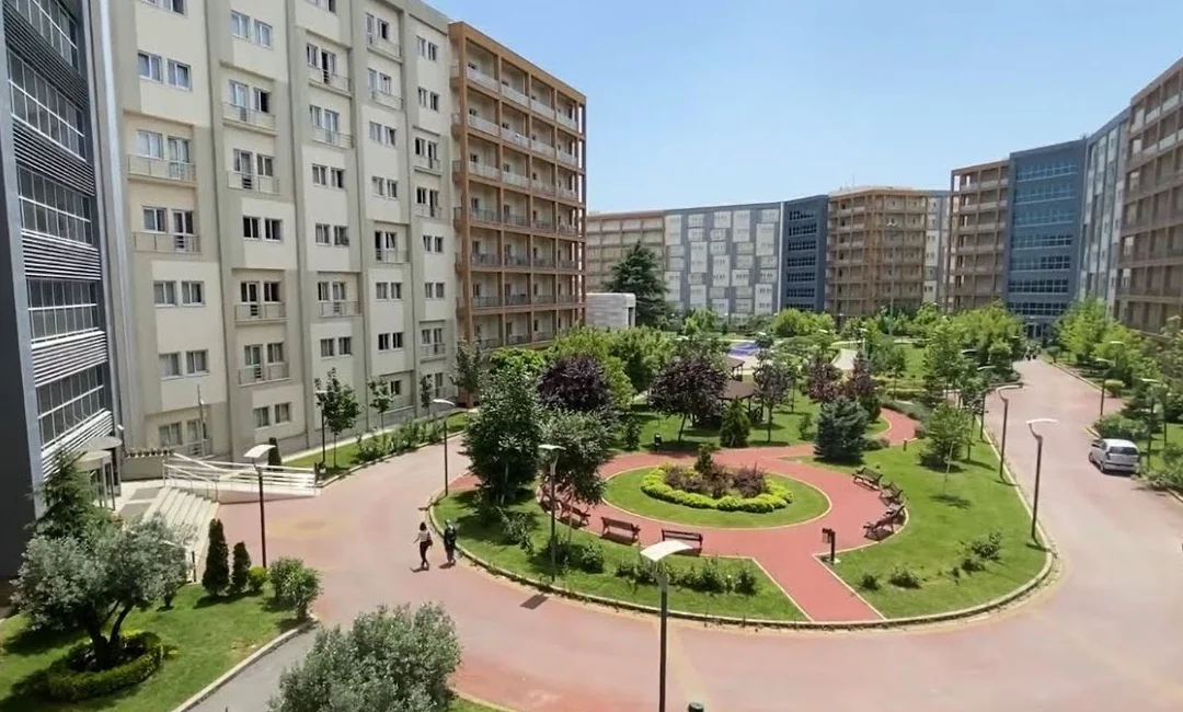  Gençlik...