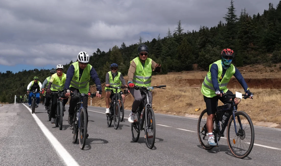Keykubad’ın izinde pedallar kuraklığa dikkat çekti  Konya...