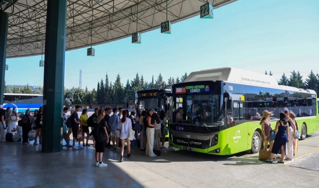 Kocaeli Büyükşehir’in 800CK hattı 105 bin yolcuyla rekor kırdı  Kocaeli...