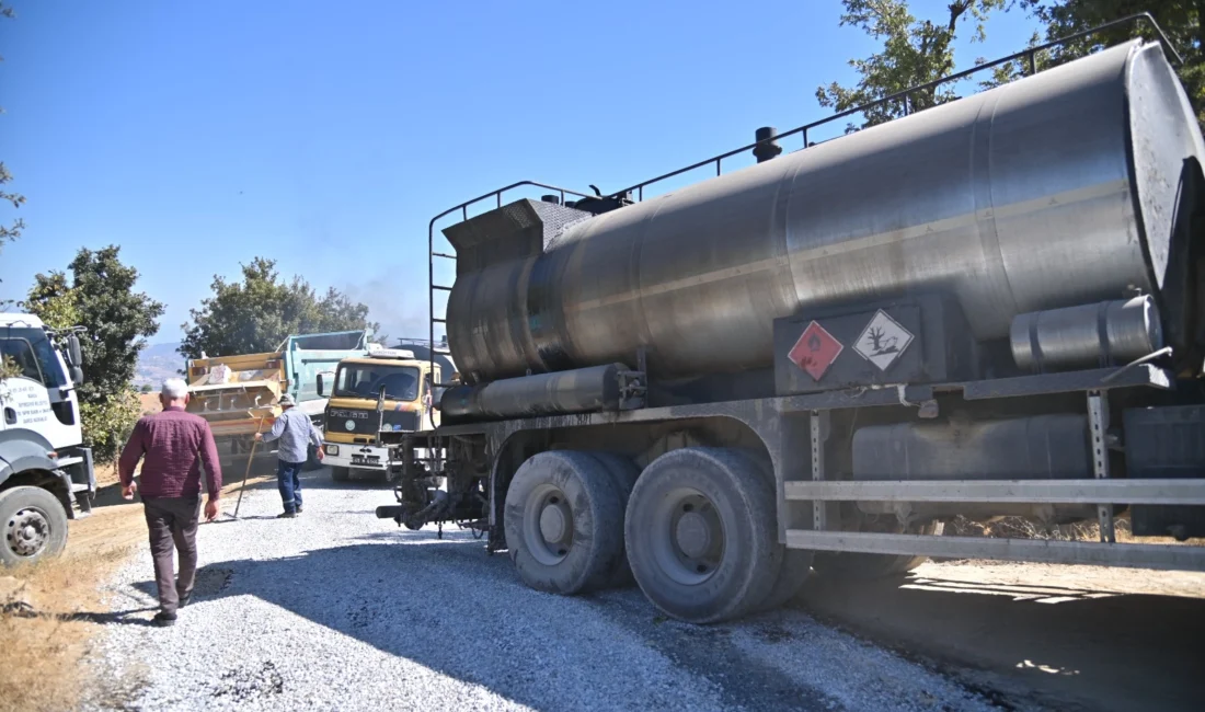 Manisa’da 40 yıl sonra gelen asfalt sevinci  Manisa...