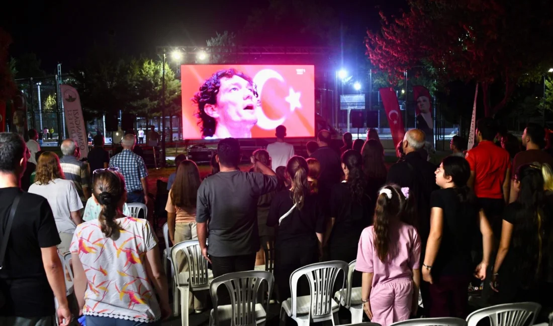 Osmangazi Belediyesi milli heyecanı meydanlara taşıdı  A...