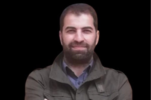 Deniz Mahabad’ın ilk öykü kitabı ‘Suyun Kırmızı Gölgesi’ raflarda