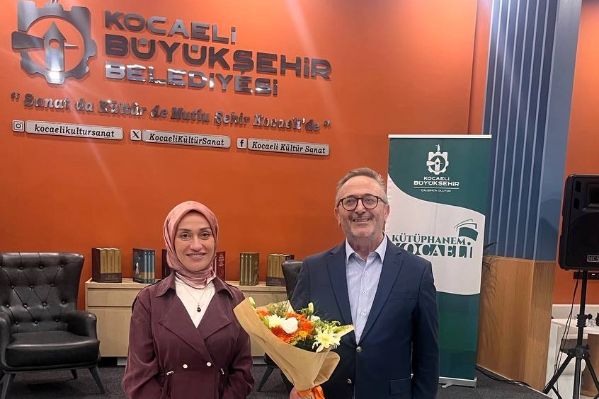 Kocaeli kütüphane buluşmalarında tarihe yolculuk Kocaeli kütüphane buluşmalarında tarihe yolculuk