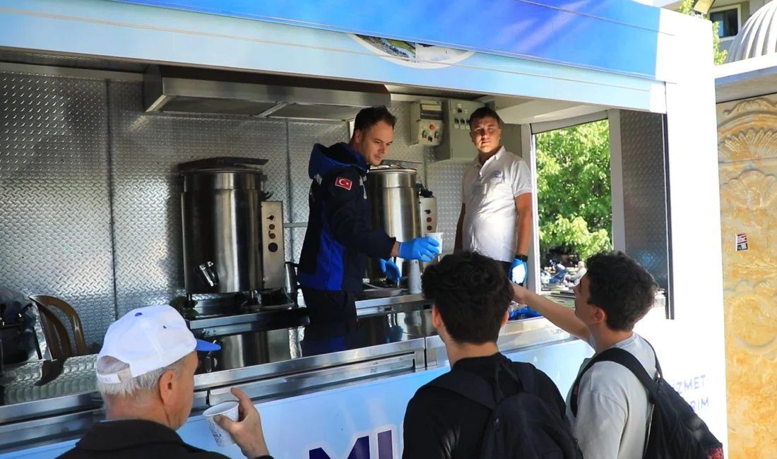Muğla Büyükşehir sıcak bir çorba ile öğrencilerin yanında  Muğla...