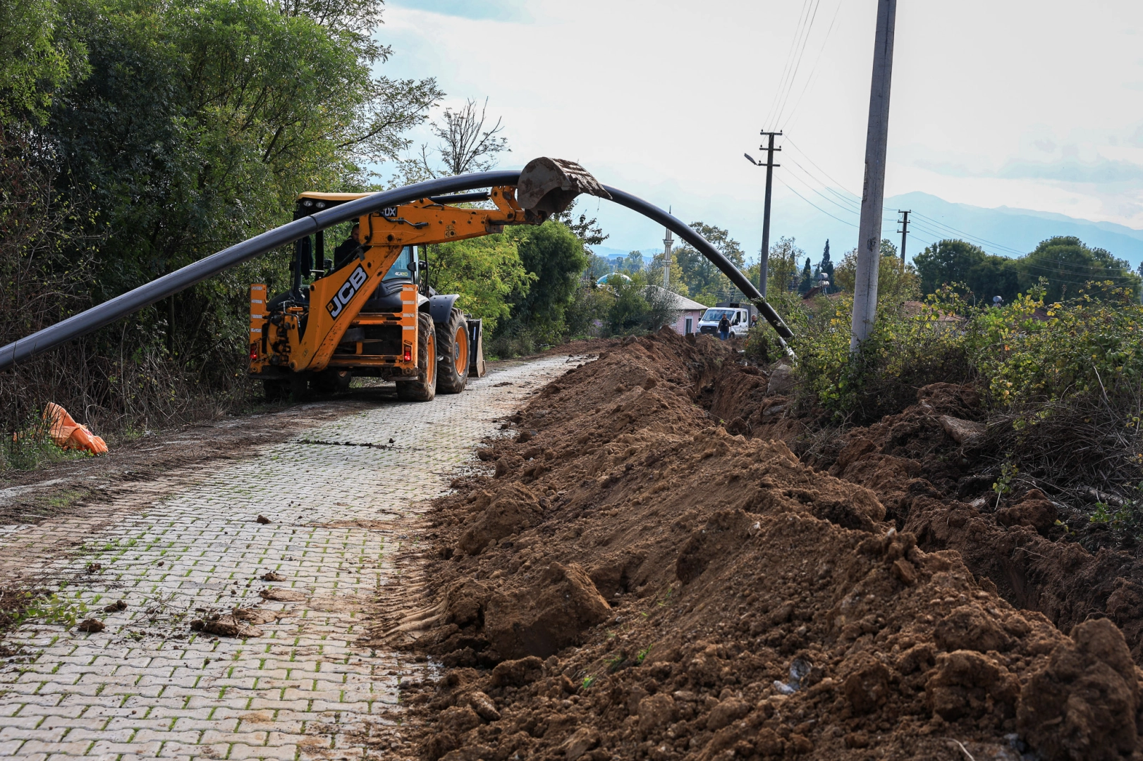 Sakarya Hendek’te kesintisiz su için çalışılıyor